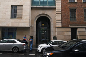 Как Минстрой собирается сокращать количество машино-мест возле ЖК